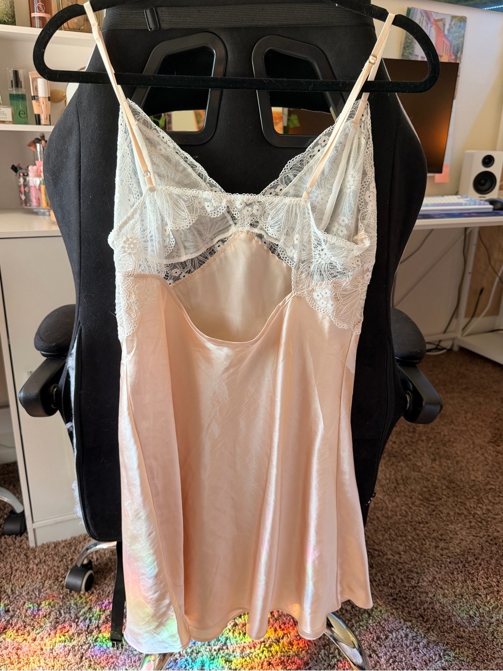Linea Donatella Nightgown & Robe Set - Picture 2 of 5